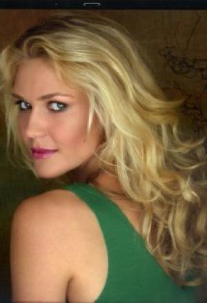 Оливия Адамс