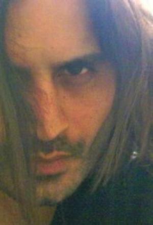 Акшат Бхатия