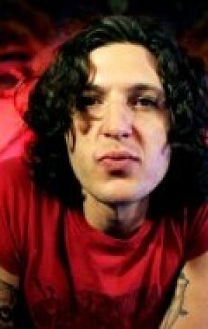 Мики Авалон