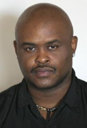 Джеймс Сэмпсон