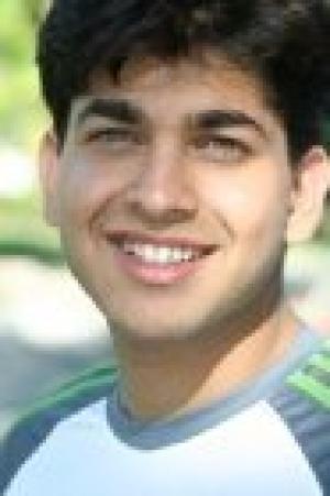 Джозеф Кхан