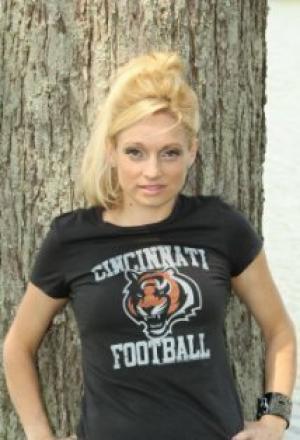 Ребекка Мур