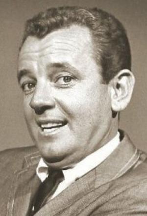 Ллойд Такстон