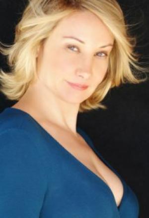 Дея Лоуренс