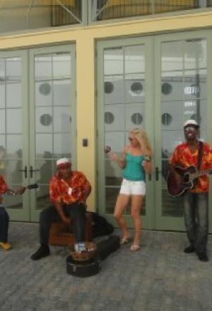 Алисса Тайлер