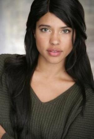 Лиззет Чавез