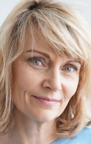 Эвелин Этьен