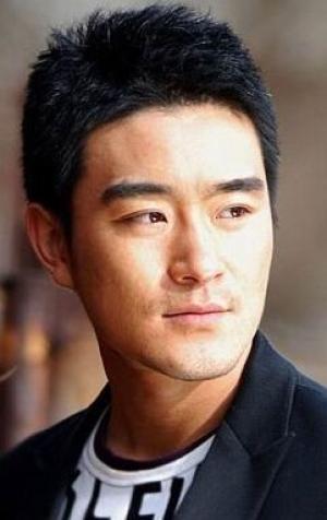 Фань Хаолунь