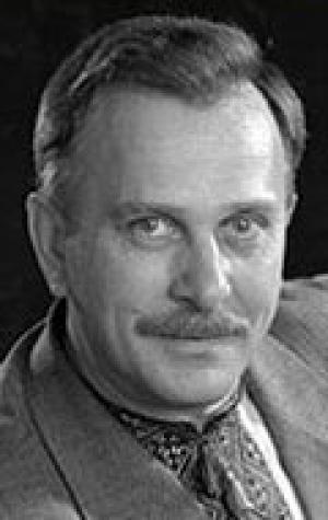 Олег Шаварский