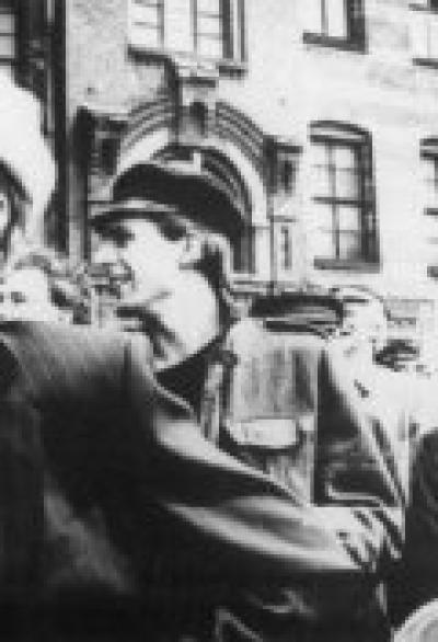 Постер к фильму Красная любовь